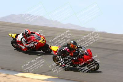 media/Apr-10-2022-SoCal Trackdays (Sun) [[f104b12566]]/Bowl (11am)/